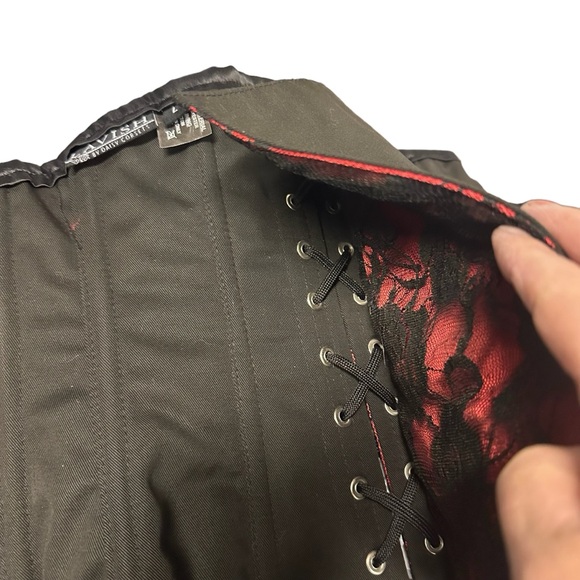 Daisy Corsets Lavish Underbust Red Black Lace Overlay Cincher Women’s Large - Picture 10 of 15